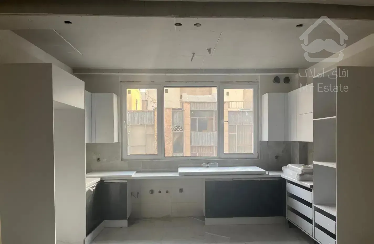 آپارتمان ۱۰۵متری/شریعتی سه راه طالقانی