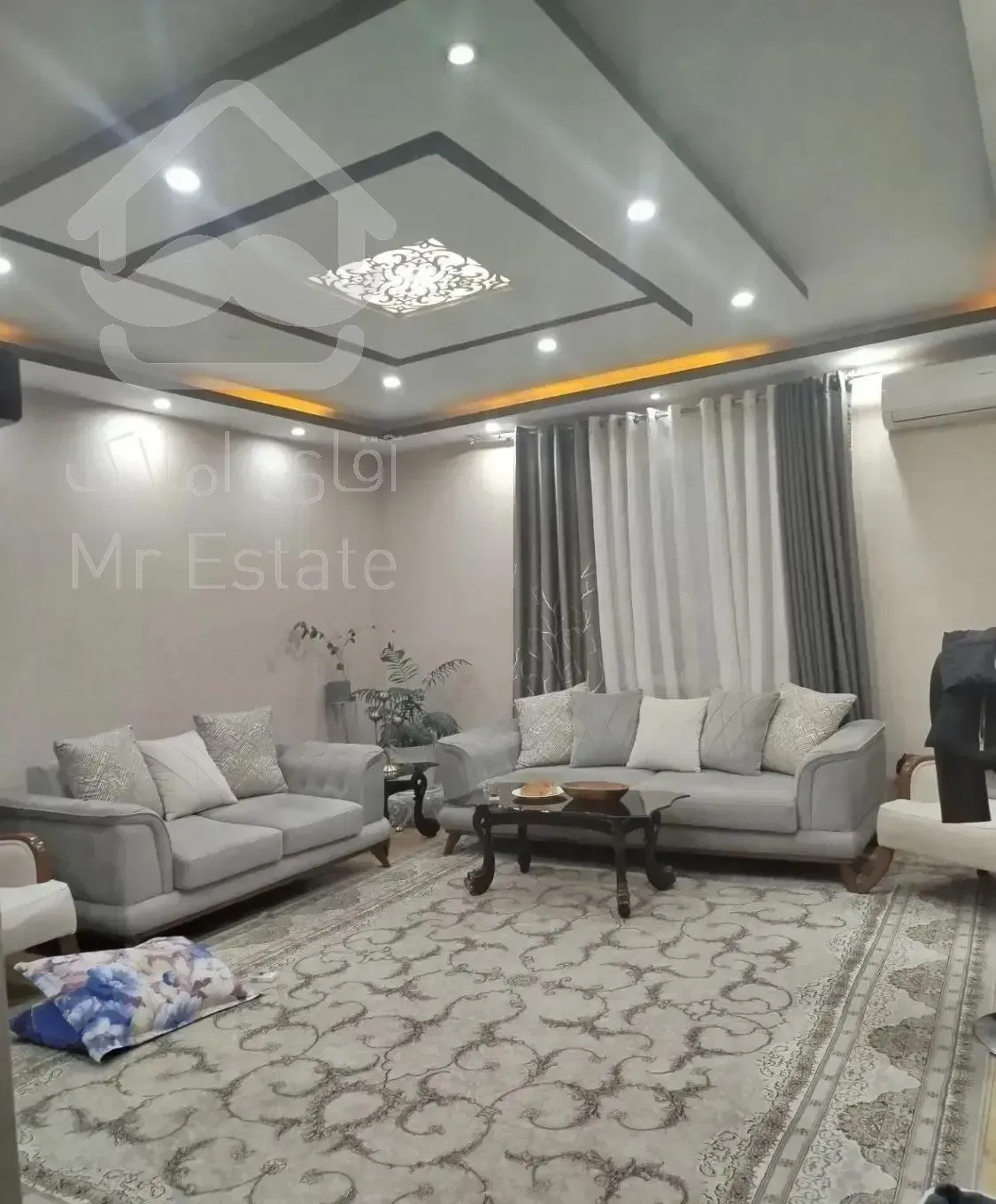 آپارتمان جنت آباد /دوخواب /90متری/پرده خور