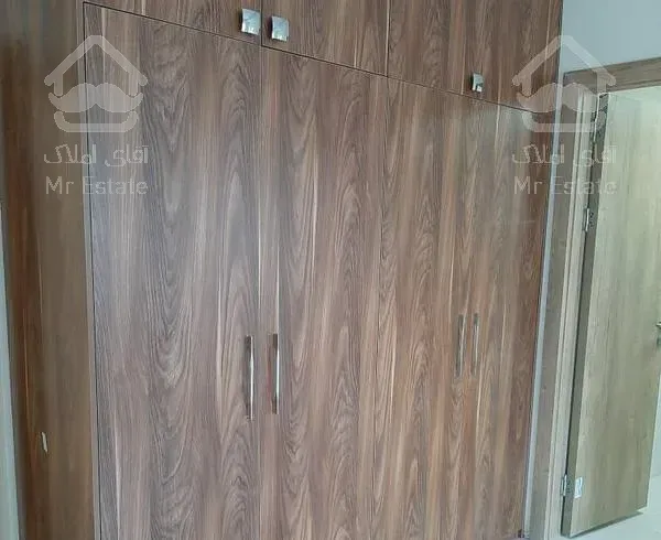 آپارتمان۱۶۰متری۳خوابه مستردار ۱۰۰متر حیاط اختصاصی