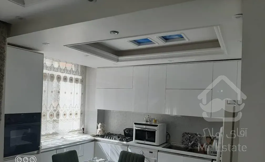 آپارتمان 95متر/2خوابه/تهران ویلا