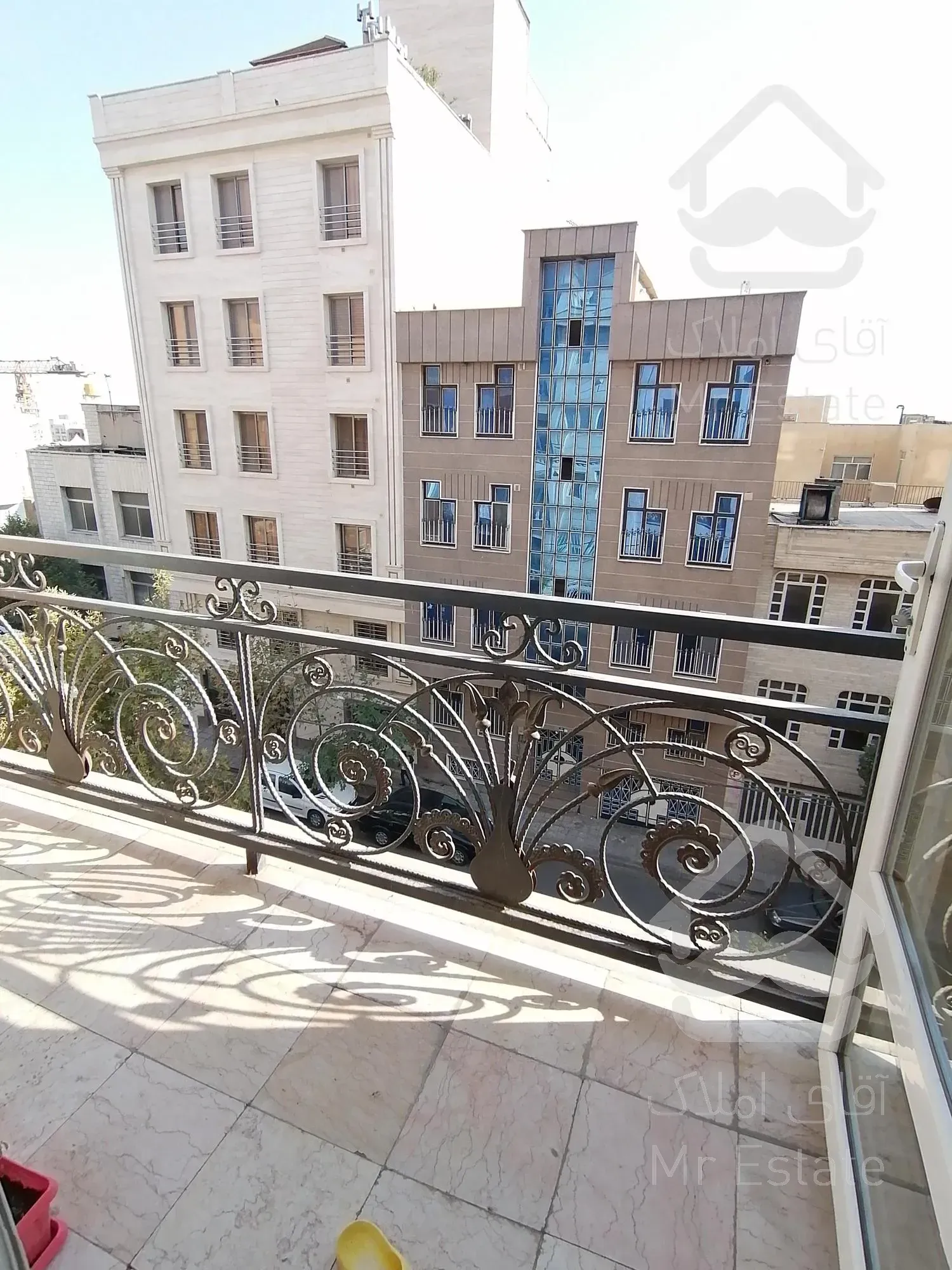 خرید آپارتمان 96متر دو خواب سالن پرده خور