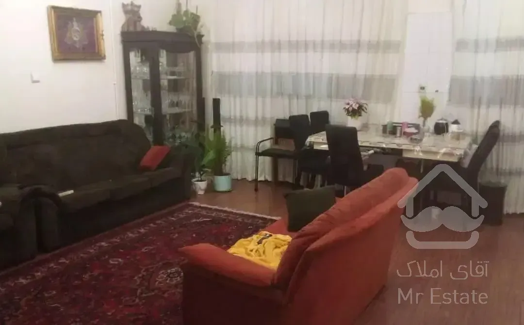 63 متر* 2 خواب * همکف * 30 متر حیاط اختصاصی