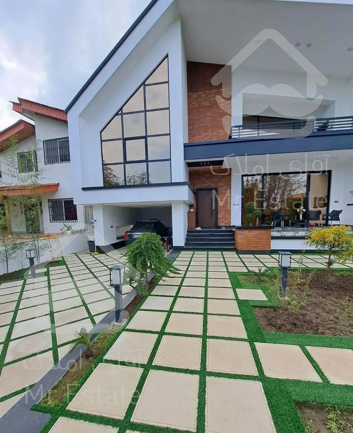 ویلای مدرن شهرک لاکوده