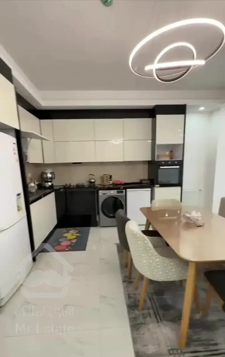 واحد نوساز / با نصبیجات / آماده سند