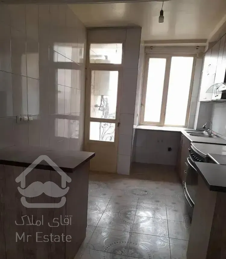 اجاره آپارتمان ۶۰ متری با آسانسور در شهرک ولیعصر