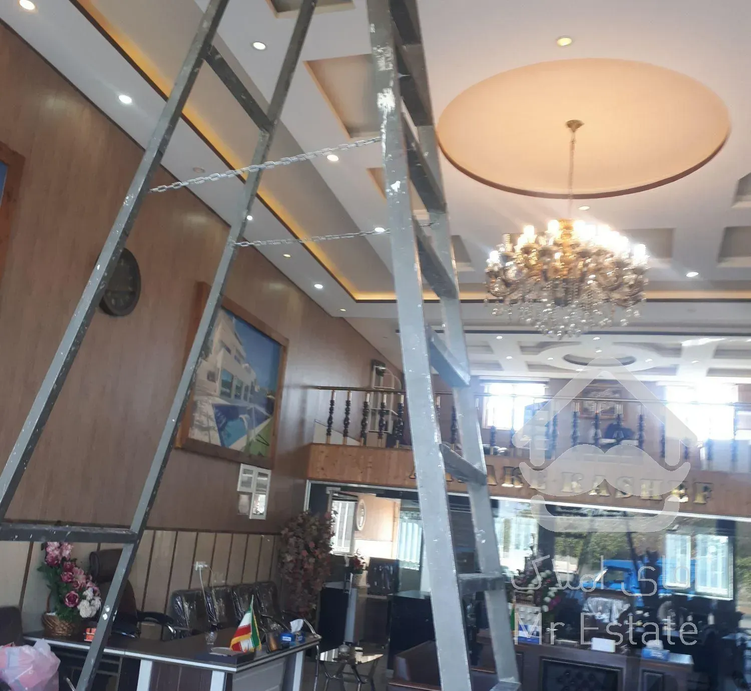 اجاره بالابربتونیر پمپ‌نقاشی بتن کن نردبان دوطرفه۶