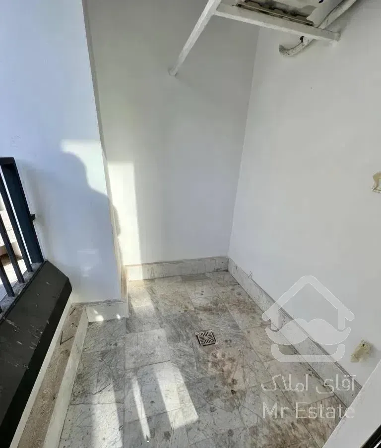 ۱۷۵ متر سه خواب نوساز ویو دریاچه برج فرزانگان