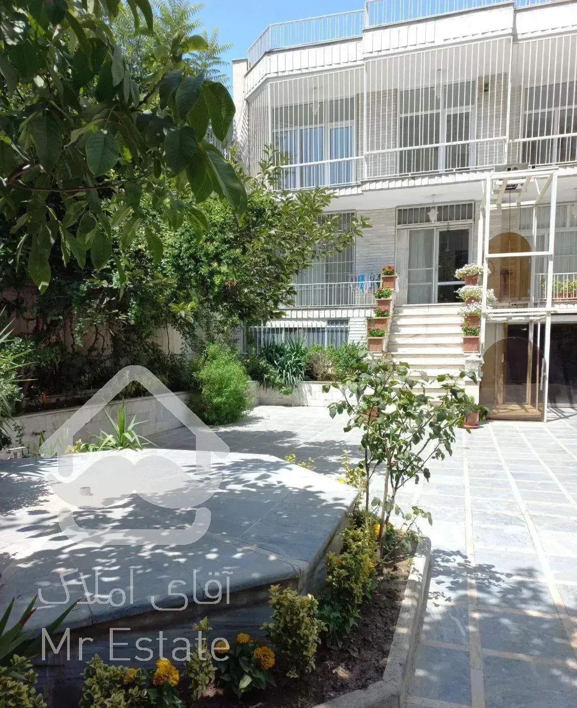 آپارتمان ۲۲۰ متری تکواحدی نفت شمالی