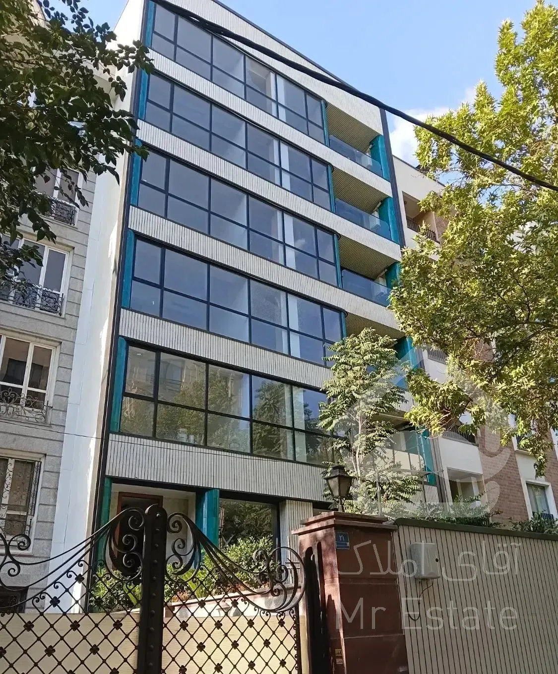 ونک.شیرازشمالی.شیخ بهایی ۲۳۰متر۳خوابه نوساز