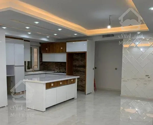 105 متر پونک / سه خواب / کلید نخورده /نفت