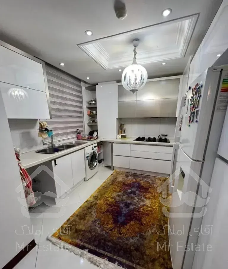 ۱۰۰متر۲خواب پشت هتل اوین