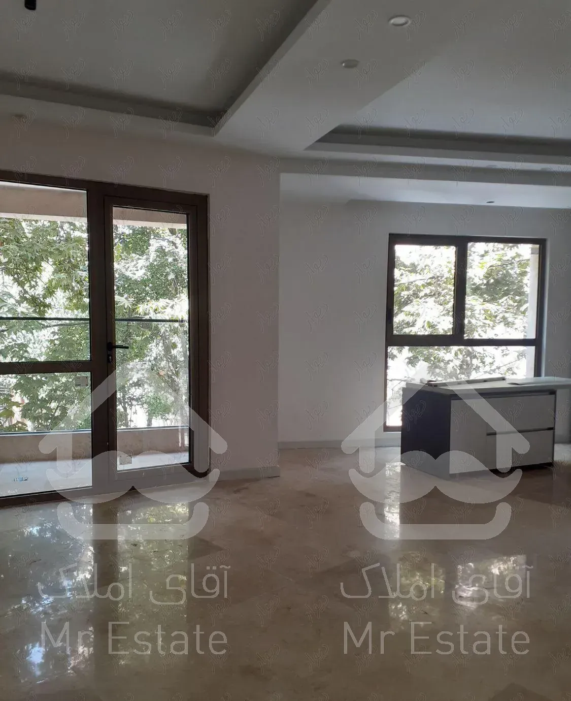 اندرزگو سلیمی شمالی ۱۰۰متر کلیدنخورده /تراس