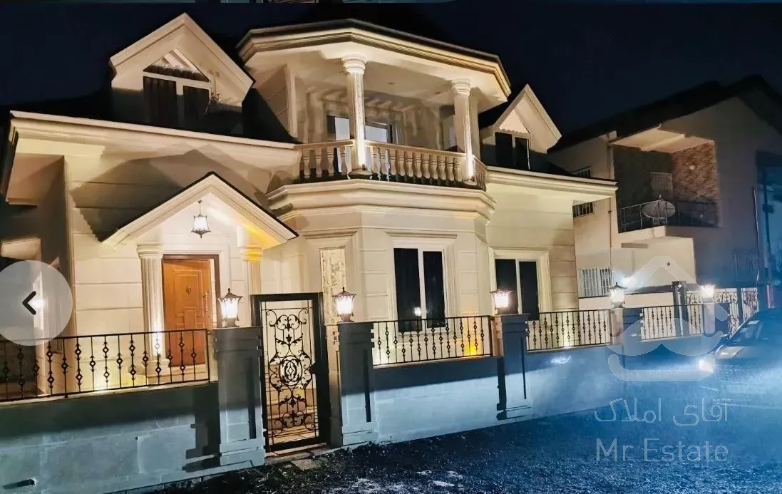 ویلا۳۰۰متری/استخردار/فول فرنیش/۳خواب نوساز