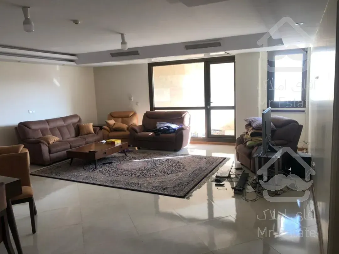 ۱۲۳متر دریاچه چیتگر منطقه۲۲ شهرک راه آهن برج ترنج