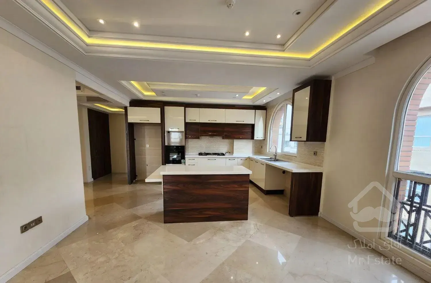 آپارتمان ۱۰۳ متر صاحبقرانیه (اقدسیه)