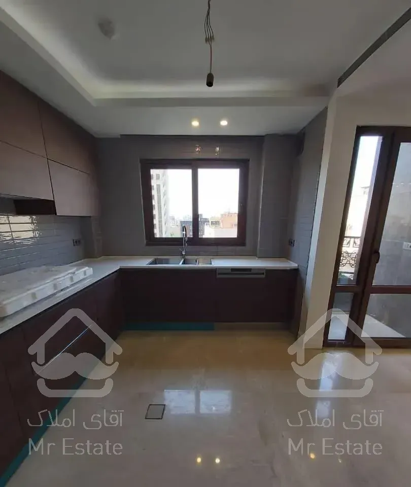 باغ  فردوس ۱۹۰ متر ساختمان مدرن