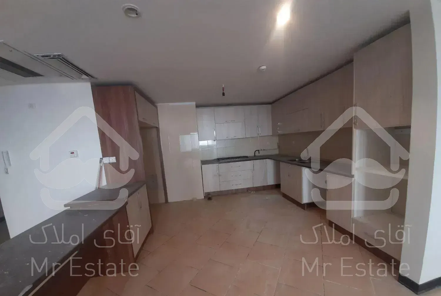 آپارتمان ۱۲۳ متر اردستانی ، آتی شهر