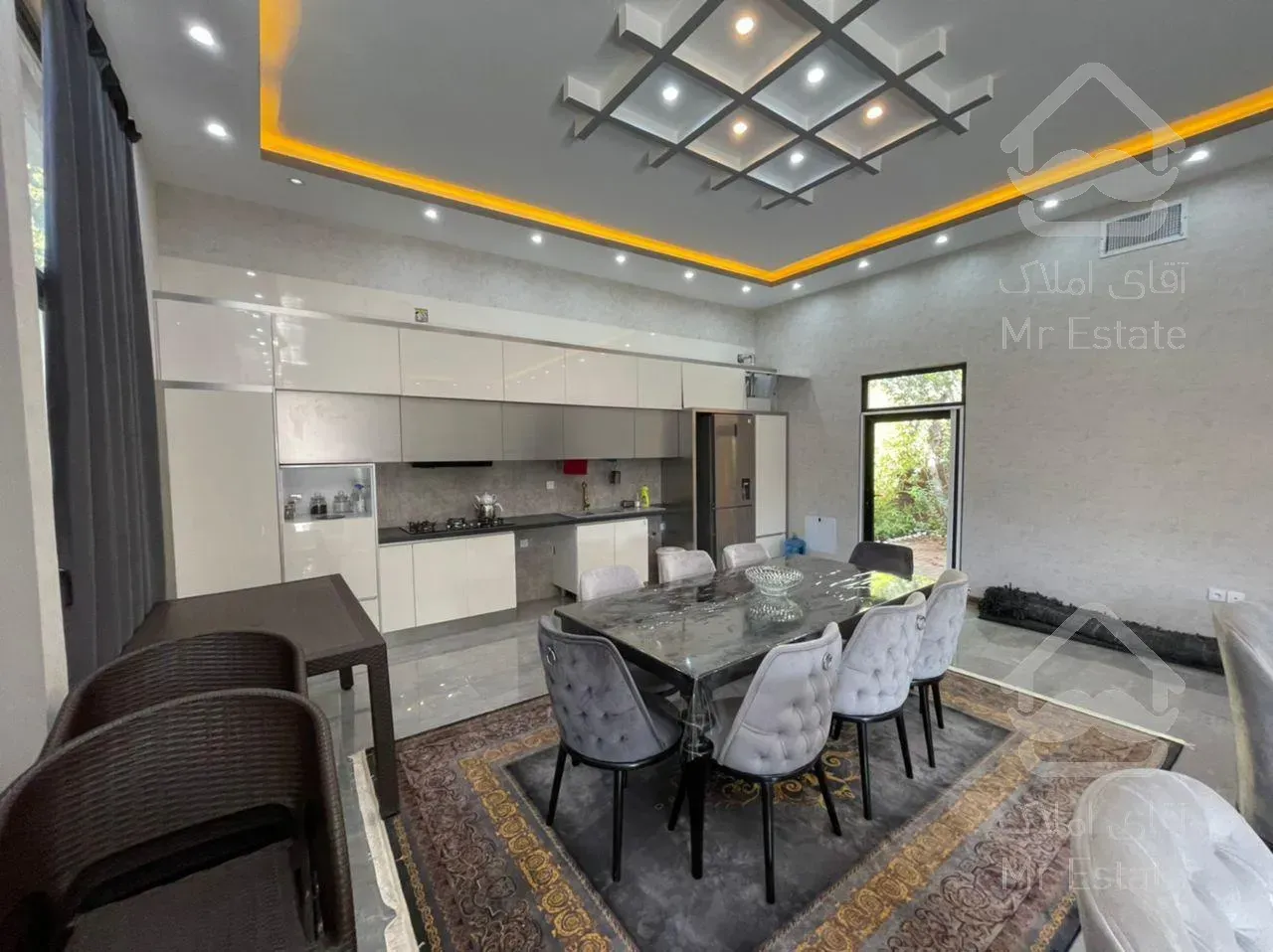 باغ ویلا مدرن ۴۰۰ متری با قیمت فوق العاده در تهراندشت