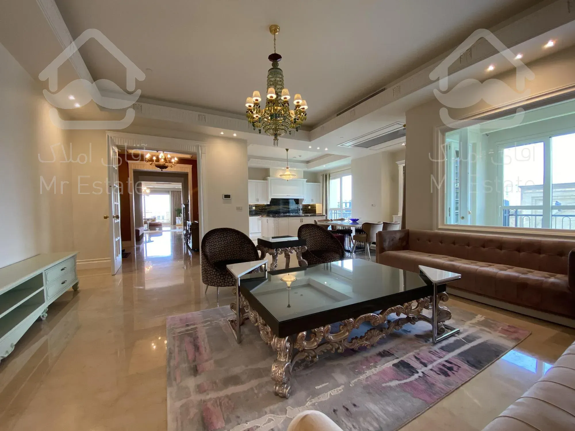 ۹۰۰ متر پنت هاوس با استخر اختصاصی