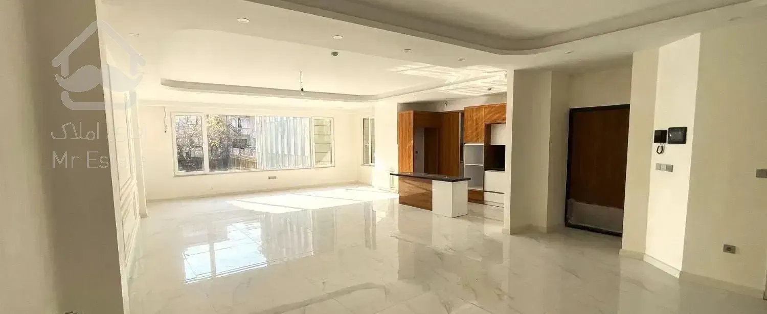 ۱۰۵ متر سازه قوی در تهران ویلا