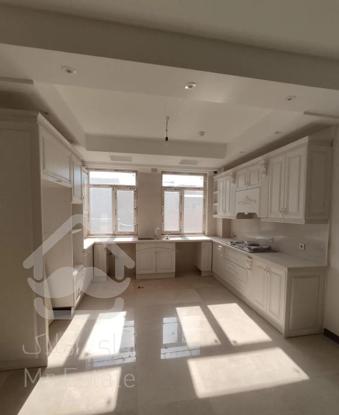 بلوارفردوس ۸۳متر دوخواب فول امکانات