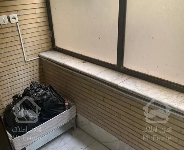 100متری ابشار روبروی پارک سنگی