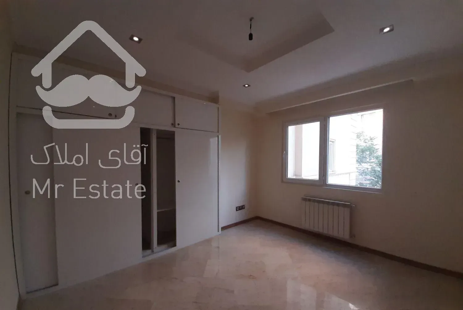 ۱۲۵ متر - نما کلاسیک - سوهانک