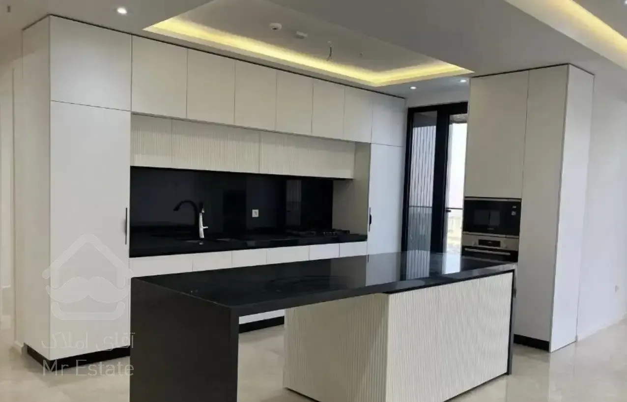 فروش آپارتمان ۱۷۰ متری ۳ خوابه در آجودانیه