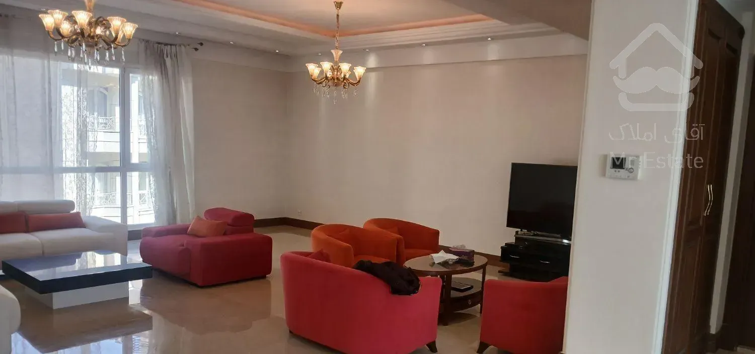 فروش آپارتمان ۱۷۰ متری ۳ خوابه در باغ فردوس