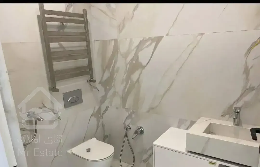 ۱۲۷متر ۳خوابه دارآباد با ویو کوهستان و شهر