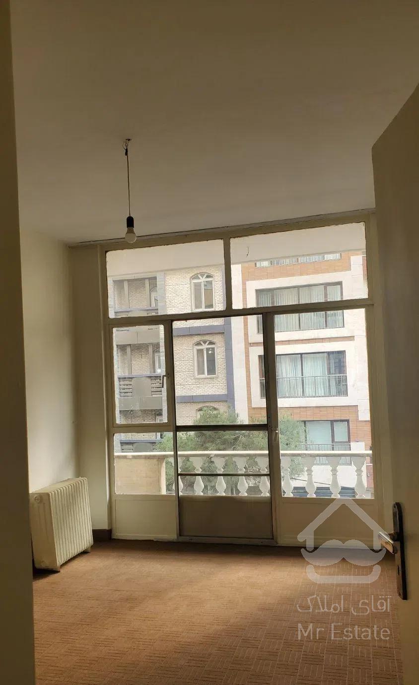 آپارتمان ، ۱۶۰ متر ۳ خواب قدیمی ، گیشا