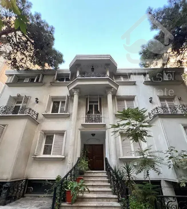 فرشته ۳۴۰متر تاپ لوکیشن*چناران*دو تراس بزرگ چیدمان