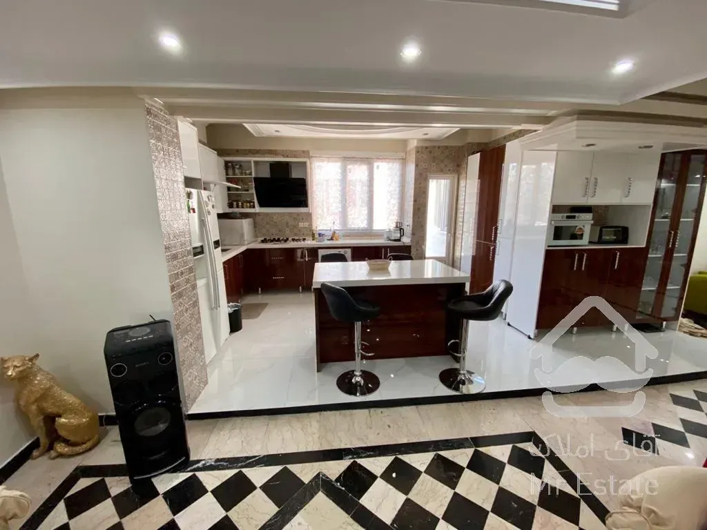 ۱۸۰متری ۳خواب متریال روز