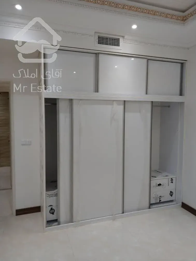 خرید آپارتمان سه خوابه 194 متری اباذر