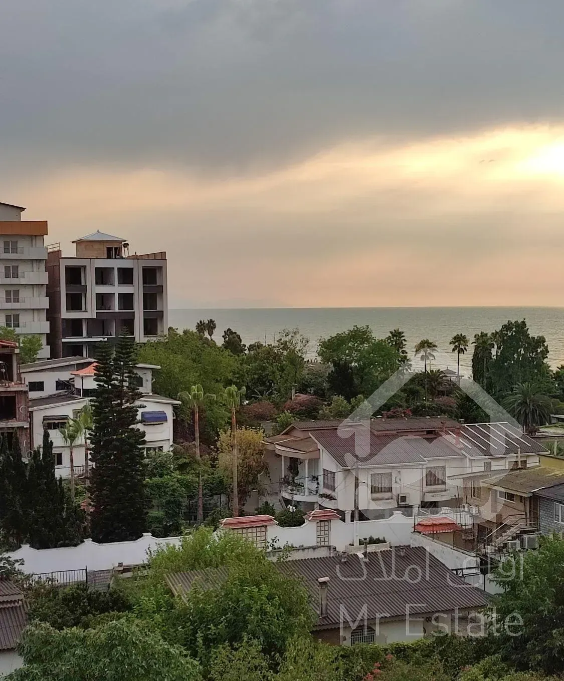 فروش آپارتمان ساحلی سند دار در خ آزادی محمودآباد