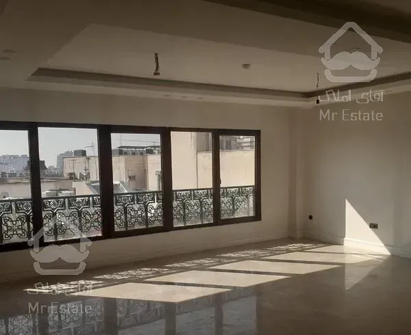 محله مشجر باغ‌فردوس۱۸۰متر ۲پارکینگ