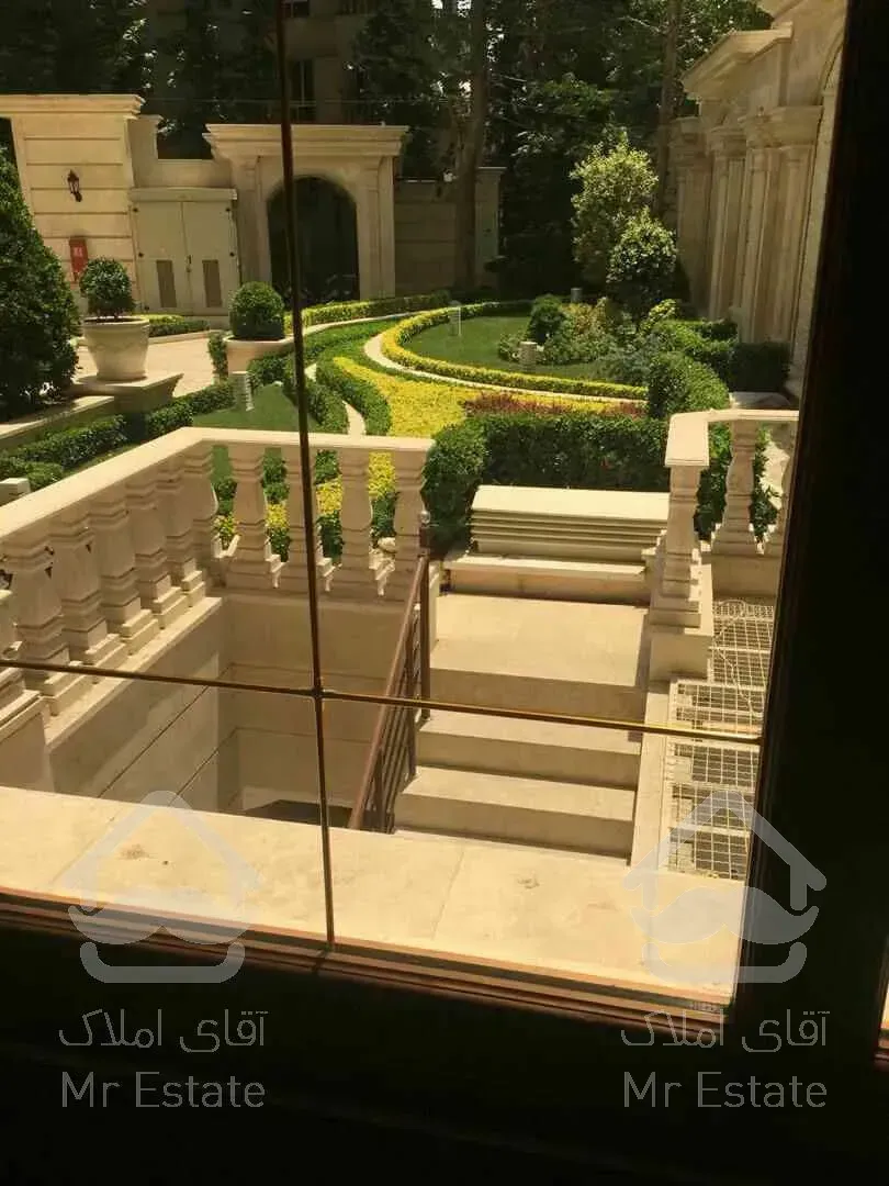 فروش 1400 متر برج باغ در فرمانیه