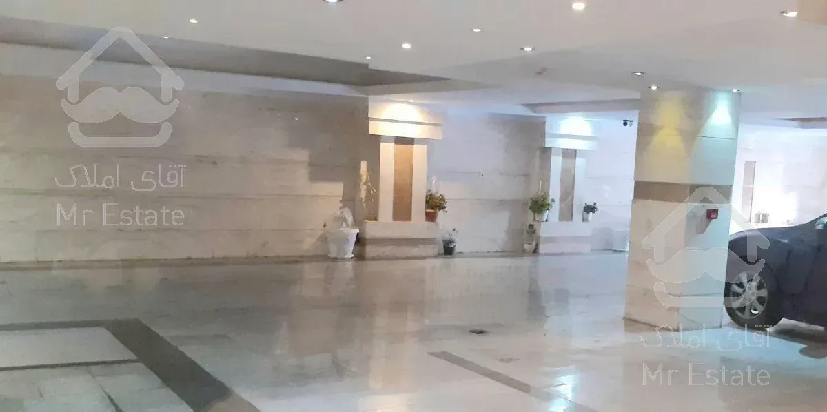 قیطریه جنوبی سه راه منظریه ۱۱۳ متر دو خوابه فول