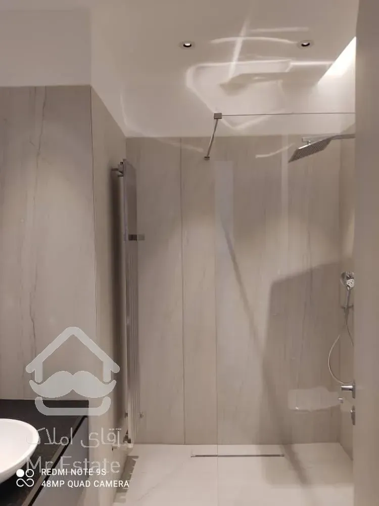 اجاره و رهن آپارتمان زعفرانیه 295  متر لوکس