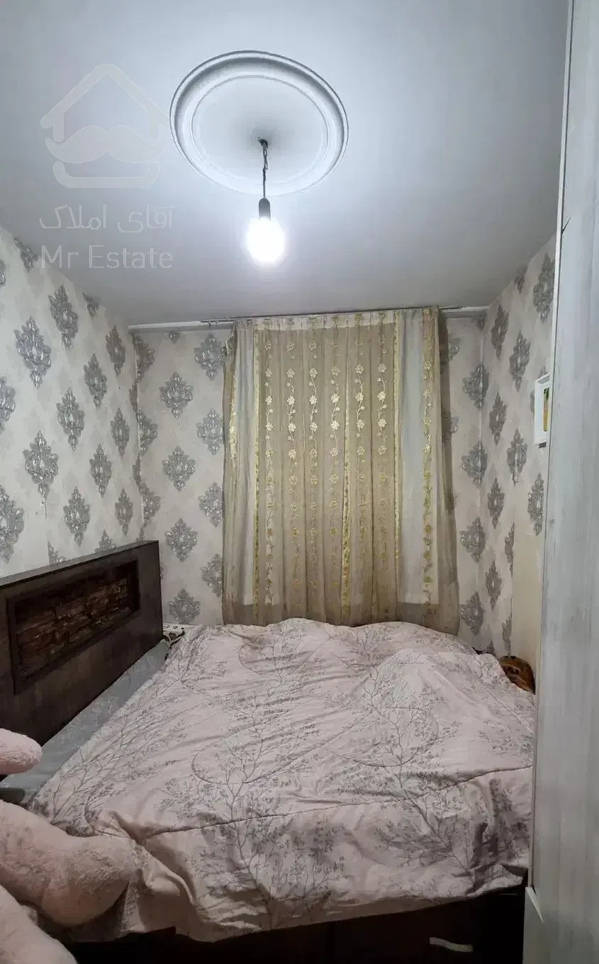 آپارتمان همکف با پارکینگ اختصاصی