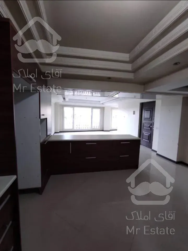 آپارتمان ۱۳۵ متر در نیاوران