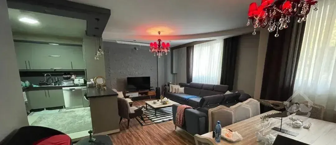 92متر فروشنده واقعی/ اقبال/ زیر فی منطقه/ پیروزی