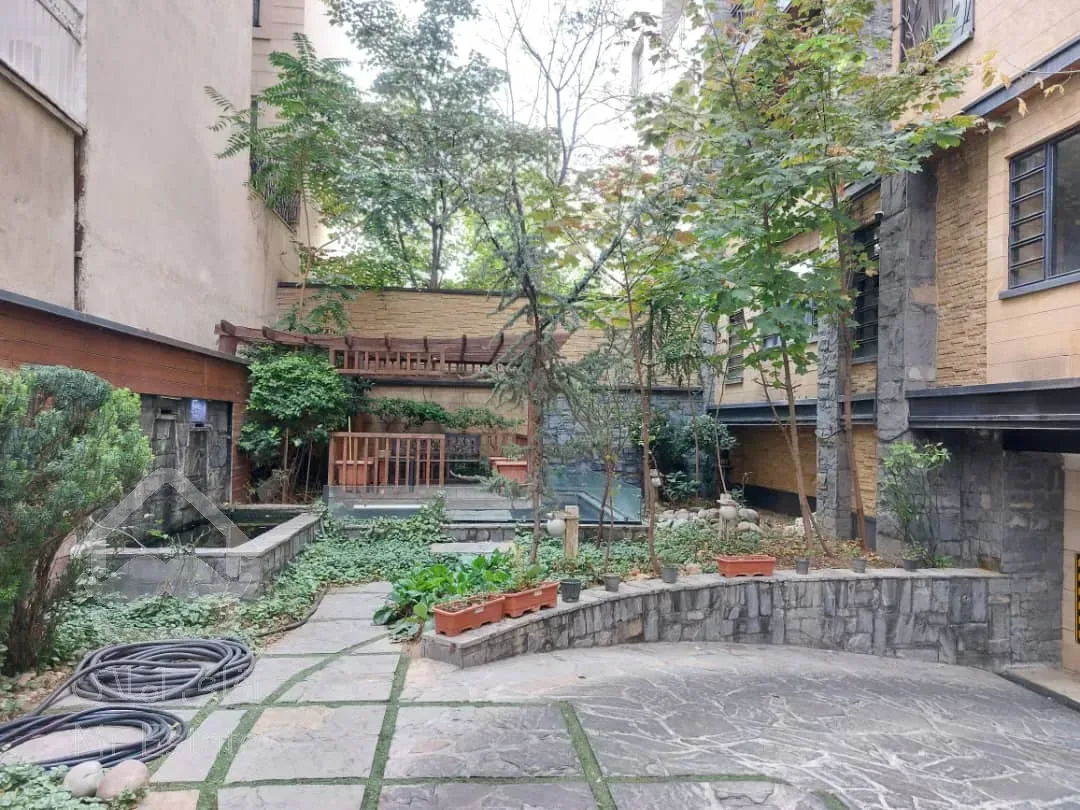 فروش اپارتمان 220 متری زعفرانیه