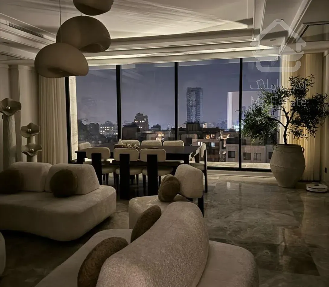 گلسنگ نیاوران /135 متر/ویو‌ تهران/مدرن