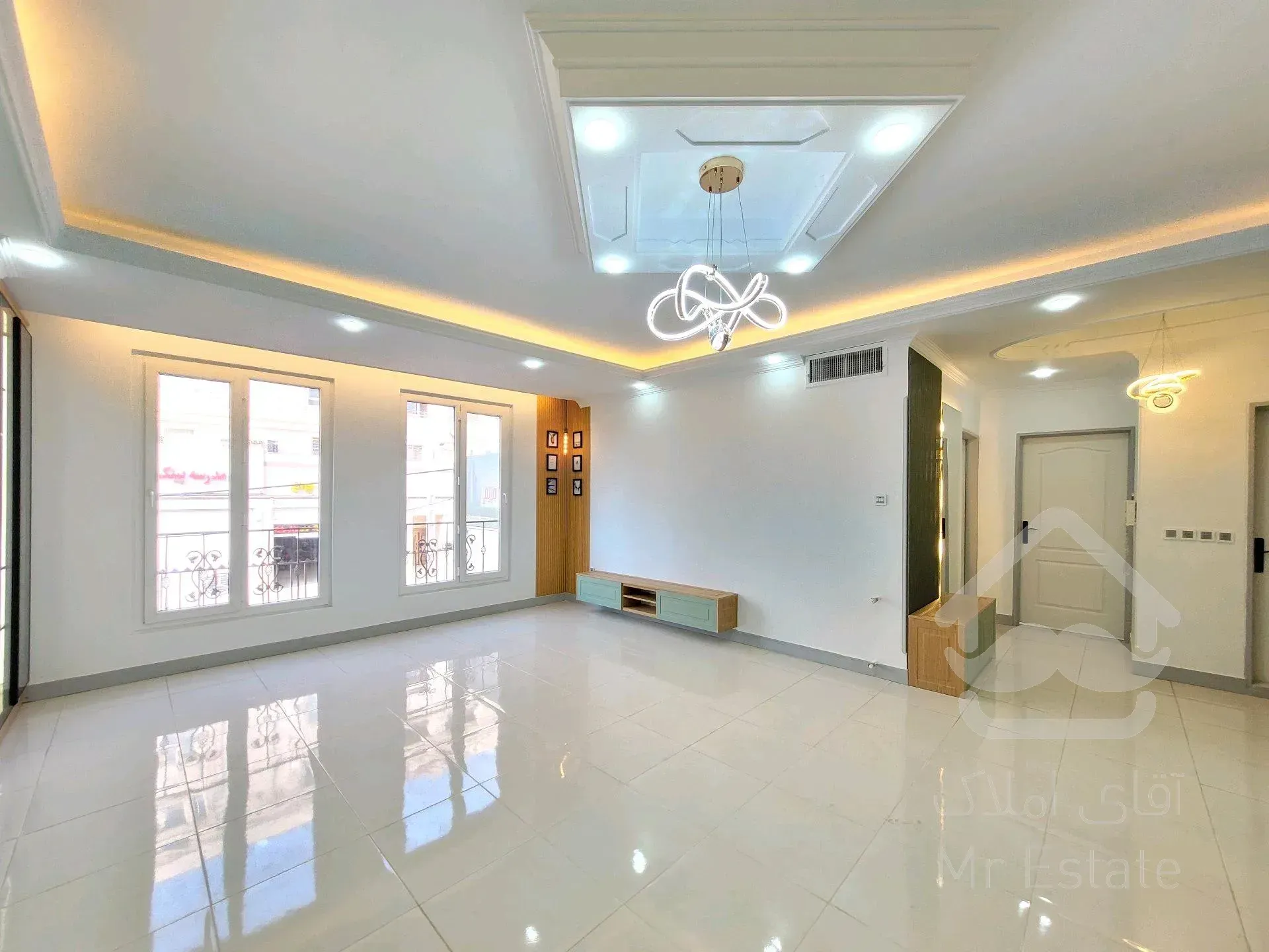 ۸۱متر/سند تک برگ/۲۰متر حیات خلوت/سرمایه گزاری