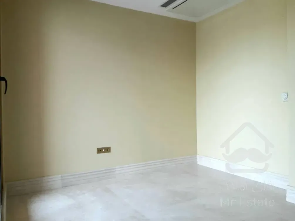 اجاره 100 متر اختیاریه