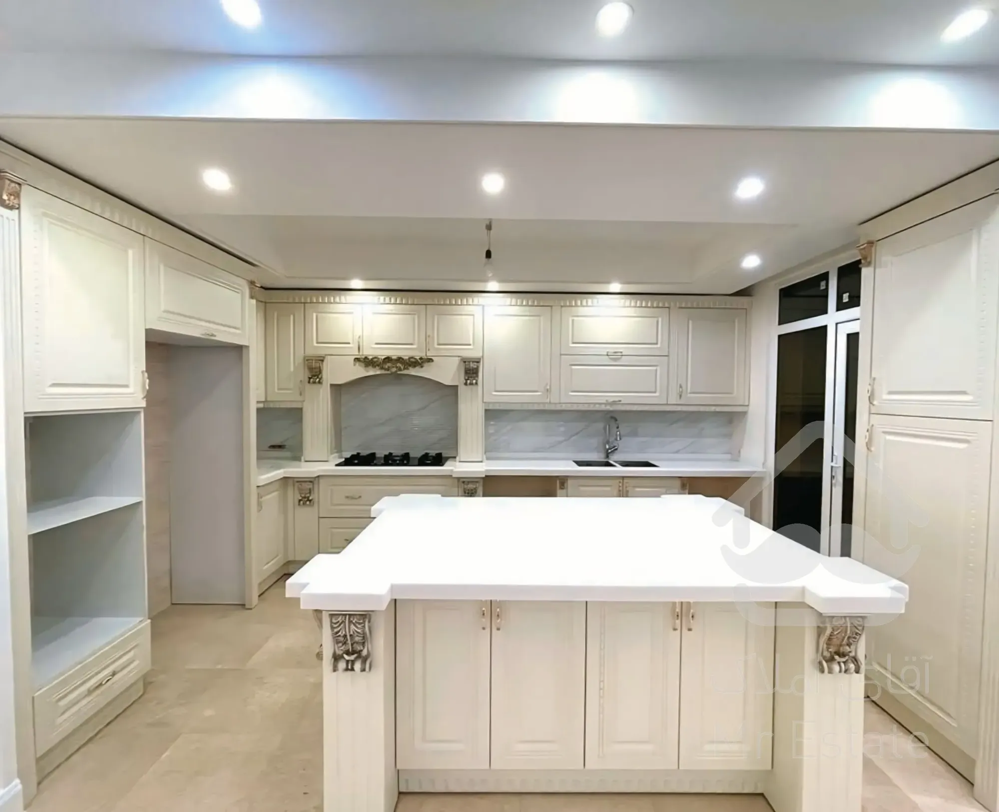 فروش اپارتمان 195 متری محمودیه