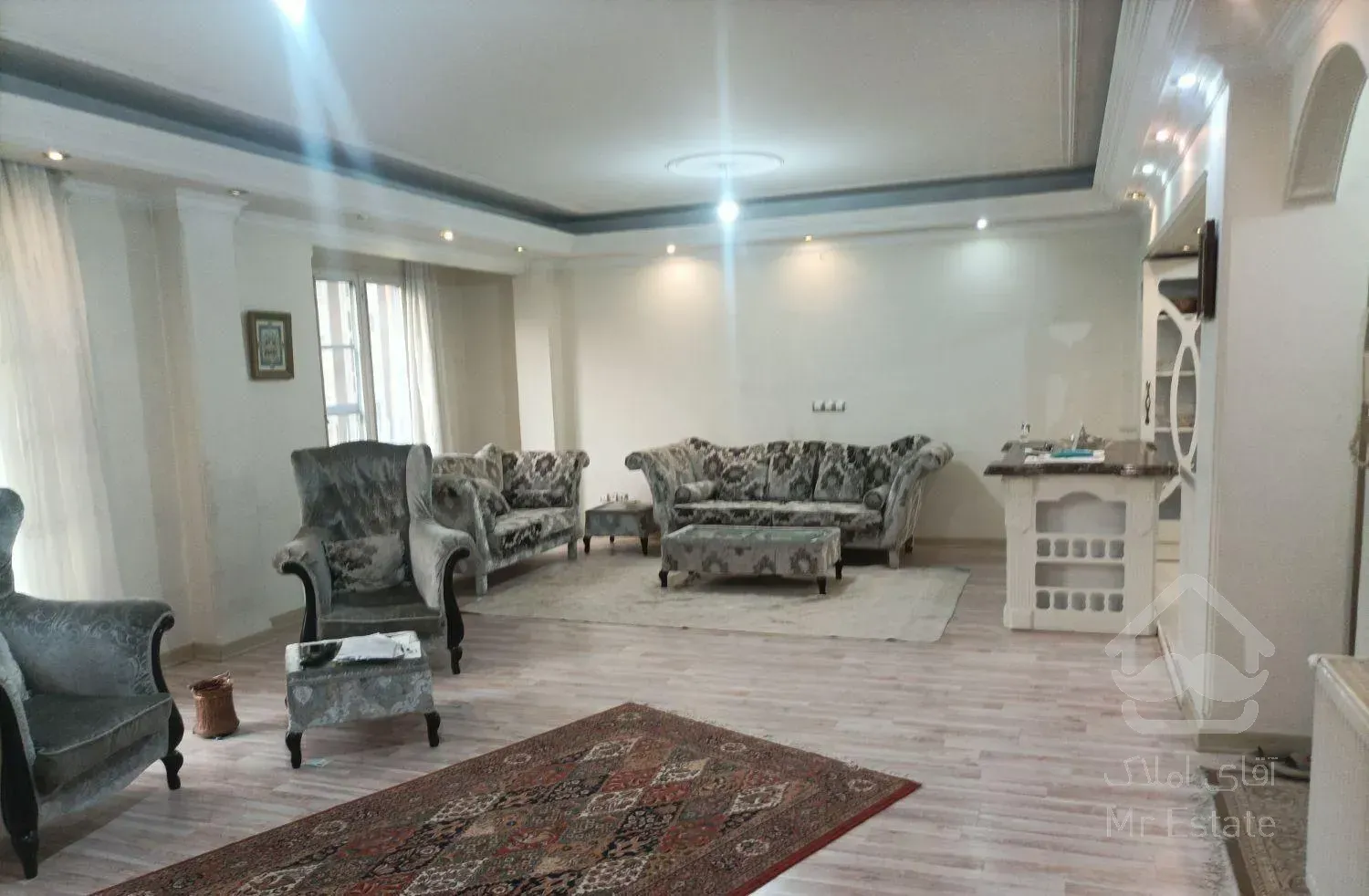 اجاره آپارتمان ۱۳۰ متری ۳ خوابه در یوسف‌آباد