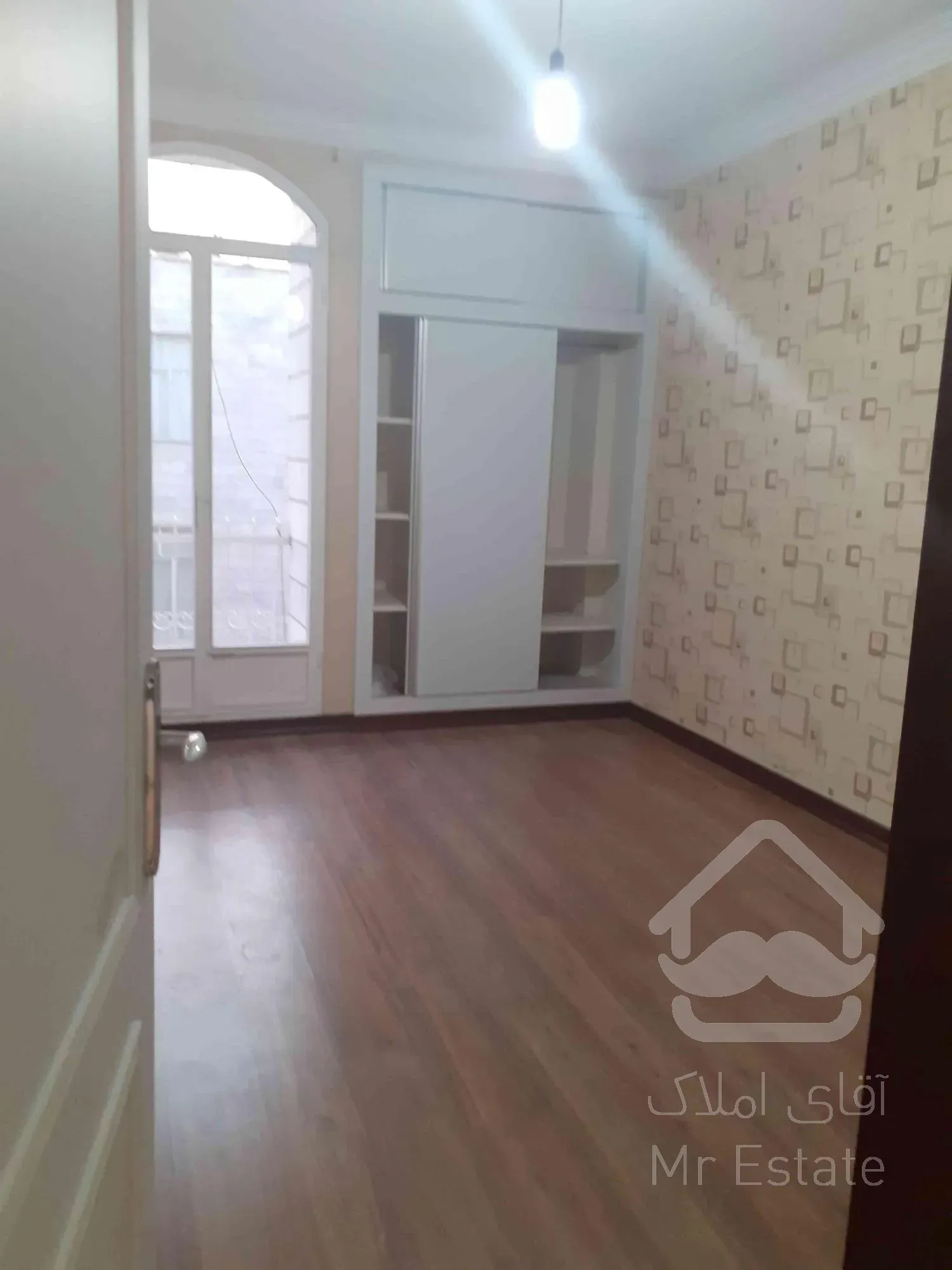 ۱۱۰متر فردوس شرق