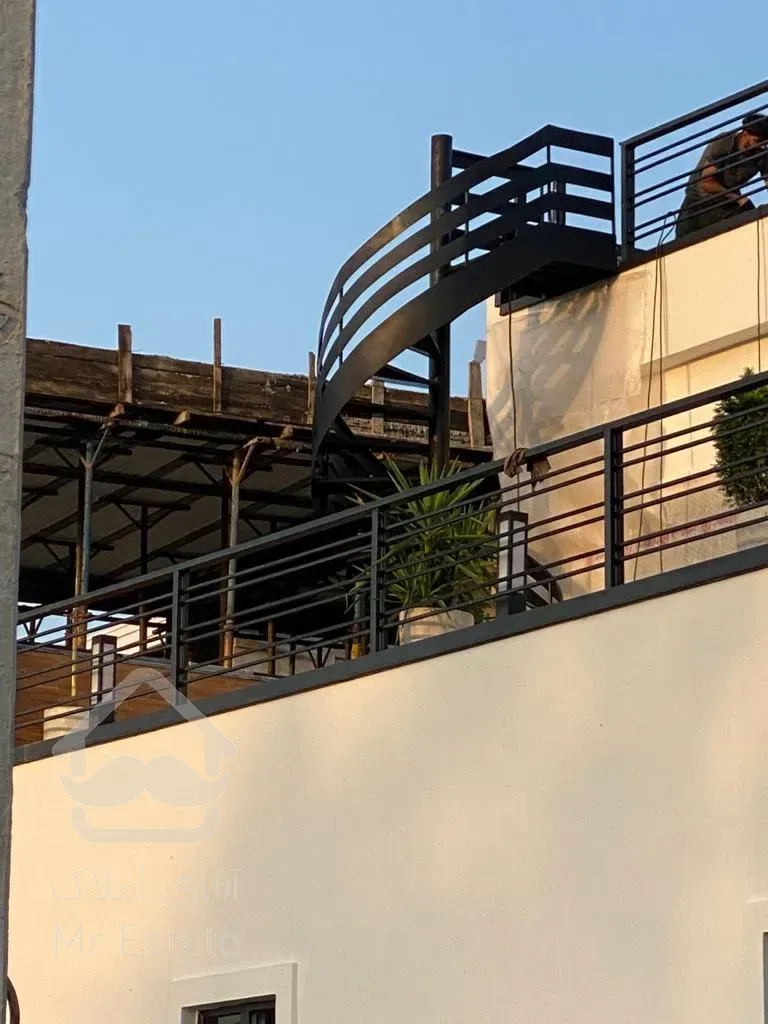 فروش ویلا لاکچری استخردار تنکابن